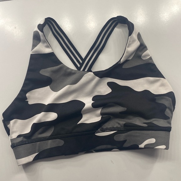 Super cute camo sports bra, Size 10-12 - Picture 1 of 2